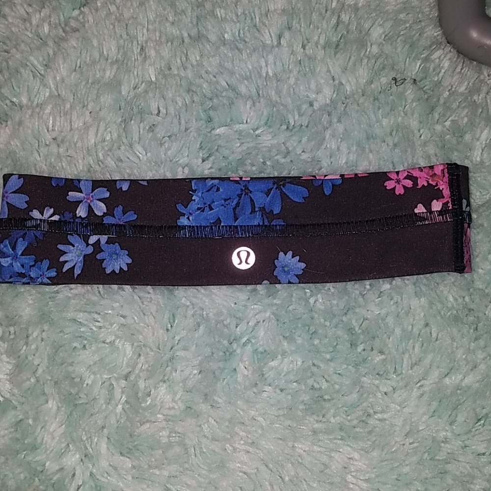 Lululemon headband